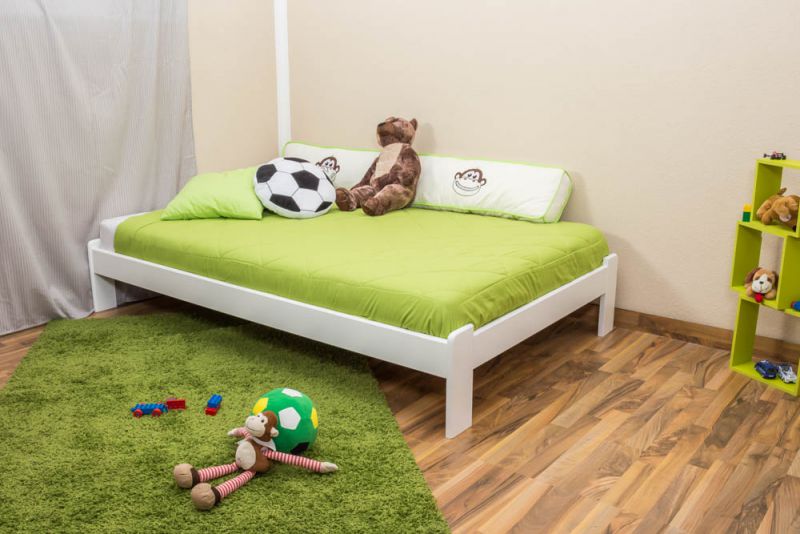 Lit pour enfants / lit pour jeunes en bois de pin massif laqué blanc A10, avec sommier à lattes - dimension 120 x 200 cm