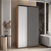Armoire à portes coulissantes Tharo blanc & chêne | Poignées métal noir | Grand espace de rangement | 235,2 x 140 x 45 cm