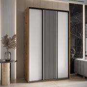 Armoire à portes coulissantes Tharo avec beaucoup d'espace de rangement en blanc/chêne, 235,2 x 150 x 45 cm, poignées métalliques noires, convient également pour le salon, gain de place