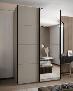 Armoire / Armoire à portes coulissantes | Miroir | 245,5 x 150 x 64 cm | 2 portes coulissantes | 2 tringles à vêtements | Fermeture en douceur | Couleur : cachemire | 6 compartiments