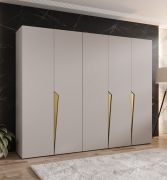 Armoire / Couleur : Cachemire / 5 portes / 3 compartiments / Poignées : Or / 3 tringles à vêtements/ Fonction Soft-Close / Dimensions : 250 x 52 x 202 cm / Chants ABS