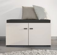 Banc avec espace de rangement / 2 portes battantes / Couleur : Cachemire / Coussin d'assise rembourré / 2 compartiments / Dimensions : 77 x 35 x 40,5 cm / Pieds & Poignées : Noir