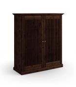 Armoire / Pin finlandais massif / Couleur : Tabacco / Poignées : Argent vieilli / Dimensions : 147 x 129 x 54 cm / Deux portes / Robuste / Veinage naturel