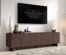 Meuble bas TV / Couleur : Noyer Lincoln / 3 portes basculantes / 3 compartiments / Fonction push-to-open / Dimensions : 200 x 40 x 54 cm / Peut être monté sur pieds ou suspendu