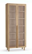 Vitrine / 2 portes en verre bordées de bois / Couleur : Chêne / Fonction Soft-Close / 83 x 35 x 198 cm / Éclairage intégré / 6 compartiments / 5 étagères
