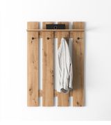 Porte-manteau Bering 02 / Dimensions : 80 x 22 x 119 cm / Pour le couloir / Couleur : Chêne artisan / Chants en ABS / Stratifié / Design moderne / 1 tablette