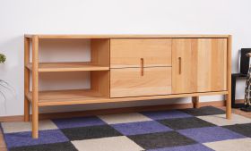Commode Wellsford 19 en cœur de hêtre massif huilé - Dimensions : 64 x 142 x 46 cm (H x L x P)