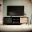 Meuble TV avec quatre compartiments et système Soft-Close Fouchana 13, Couleur : Noir / Chêne artisan - Dimensions : 53 x 153 x 39,5 cm (H x L x P)