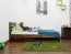Lit simple / lit d'appoint en bois de pin massif, couleur noyer A24, sommier à lattes inclus - Dimensions 90 x 200 cm 