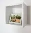 Étagère à suspendre / étagère murale en bois de pin massif, laqué blanc Junco 291C - 30 x 30 x 20 cm (H x L x P)